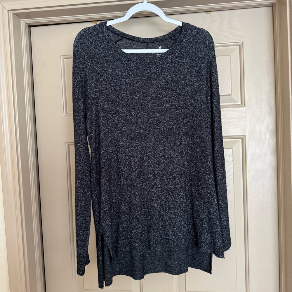 American Eagle - Soft & Sexy Plush Charcoal Gray Long Sleeve Top